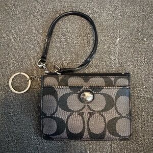 Coach Peyton Dream C Wristlet Coated Canvas Signature